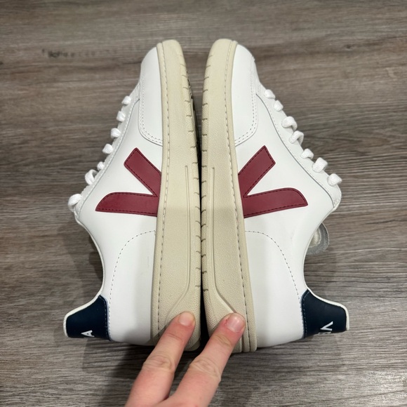 Veja V-12 White Navy Red Lace Up Leather Sneakers - Picture 6 of 9